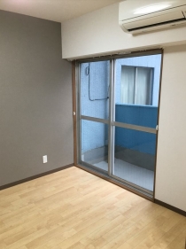 「王子」駅徒歩5分！柳屋ビル502　賃料160,000円/月　ひろびろ角部屋2LDK！